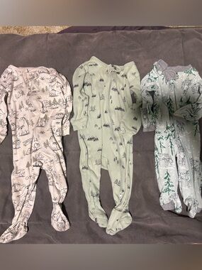 3 gender neutral organic cotton footy pjs